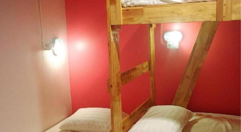De Hostel Prachuap Khiri Khan Eksteriør billede