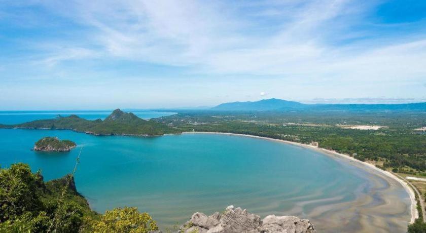 De Hostel Prachuap Khiri Khan Eksteriør billede