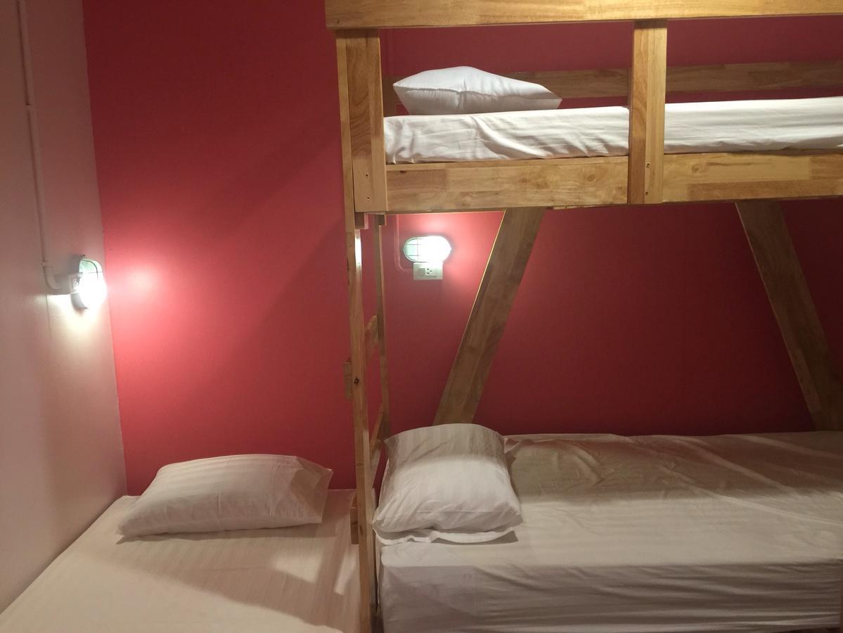 De Hostel Prachuap Khiri Khan Eksteriør billede
